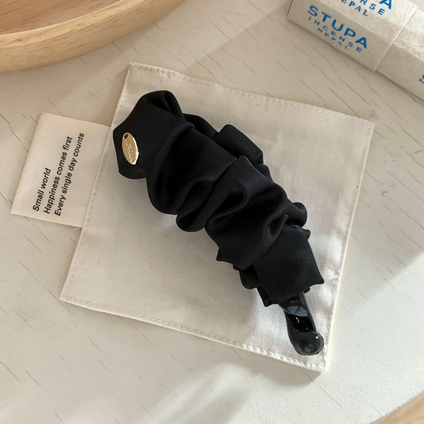 3#Black banana clip - about 10cm