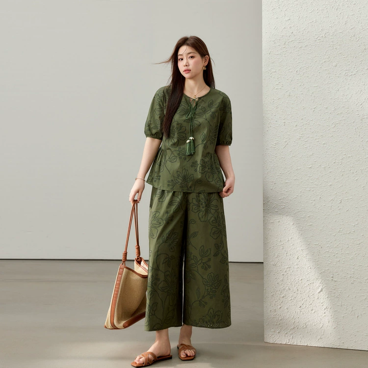 [Ретро-волна, праздничный стиль, ленивый стиль, костюм-двойка] Тонкая и красивая женская одежда больших размеров, толстая мм2025, новый летний стиль