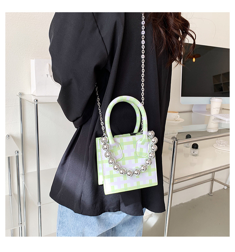 Spring Women's Fashion Contrast Color Plaid Hand-held Shoulder Bag 13*13*7cm display picture 3