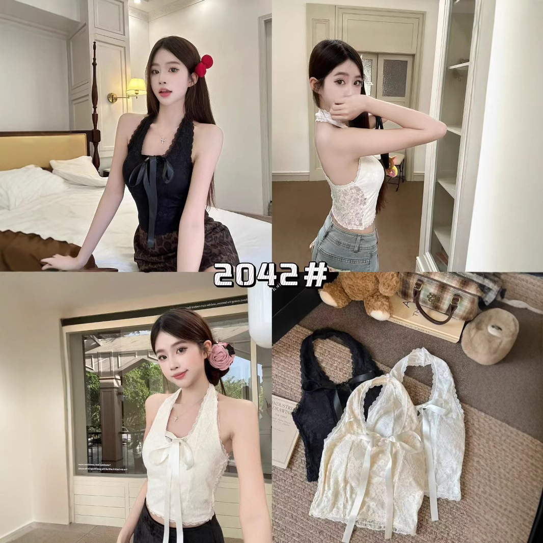 Lace floral print V-neck strap butterfly knot halter top with built-in cups, sheer and figure-hugging, backless chemise as an inner wear.