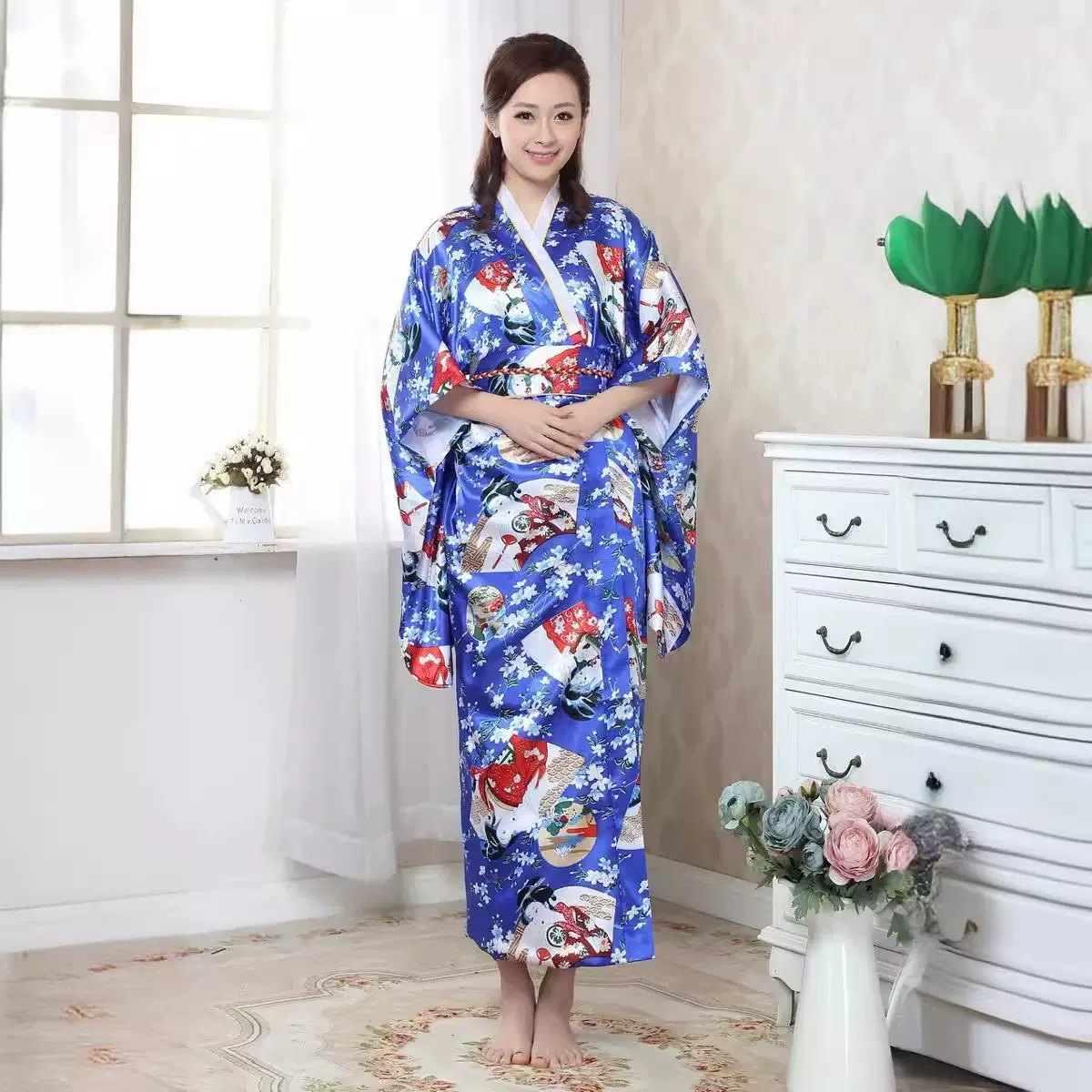 供应唐装民族服装 和服H0010