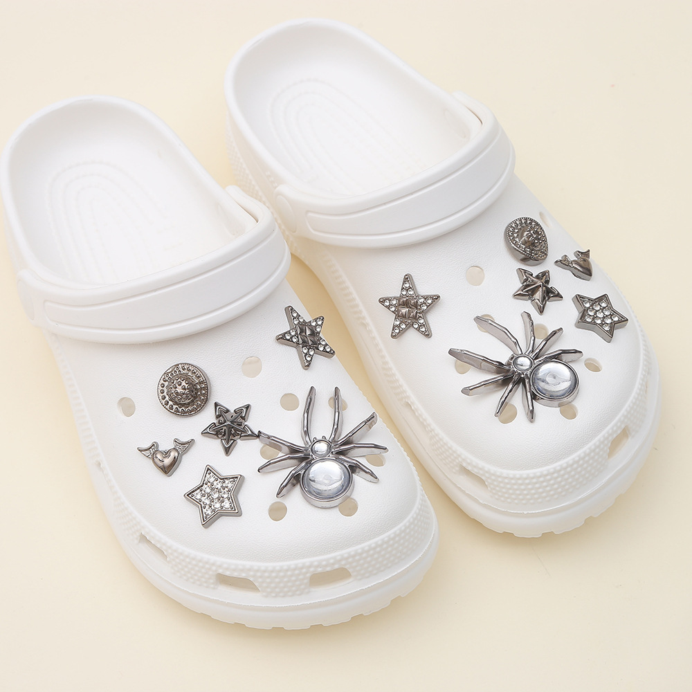 银色秋冬立体蜘蛛鞋花洞洞鞋配饰鞋扣亮色高级感ins星星配件鞋扣