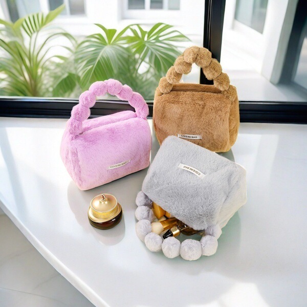 Cosmetic bag