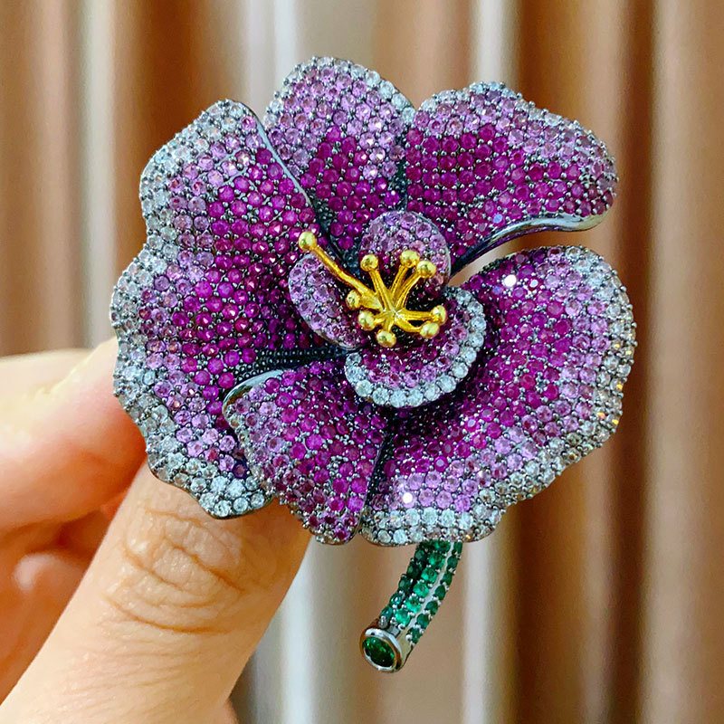 Light Luxury Jewelry High-End Camellia Brooch Fashionable and Elegant Micro-Encrusted Zirconium Colorful Flower Brooch Outwear Corsage