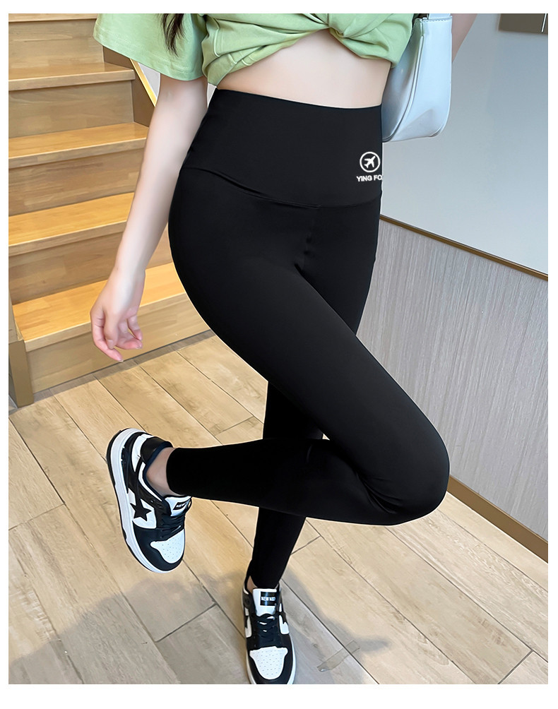 Piel de tiburón polainas de cinco puntos ropa exterior de las mujeres anti-exposición levantamiento de la cadera delgada apretada verano Pantalones cortos de yoga pantalones de Barbie image 21