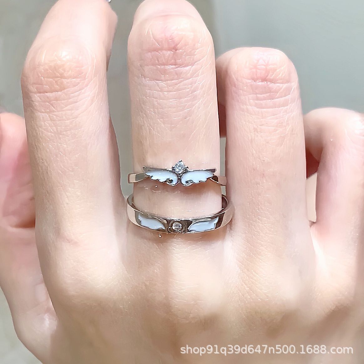 Angel Wings Luminous Ring Couple Niche Design Fashionable Glowing Ring Men and Women Chinese Valentine's Day Gift Ring