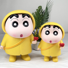 35cm新款雨衣比心蜡笔小新搪胶可爱卡通手办客厅摆件公仔礼物