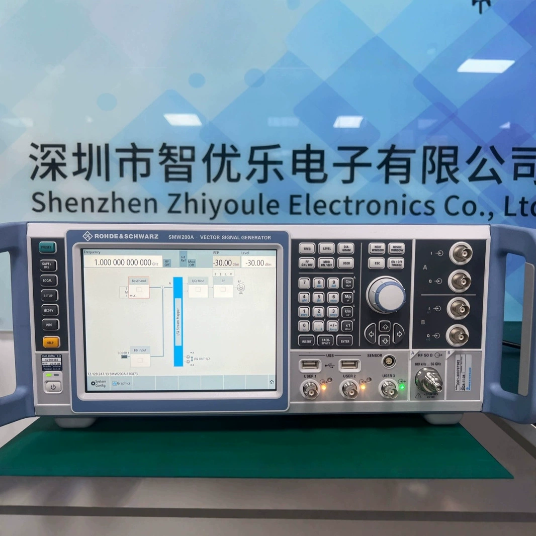 Векторный генератор сигналов Rohde & Schwarz SMW200A, 56 ГГц, полоса модуляции B9 2 ГГц