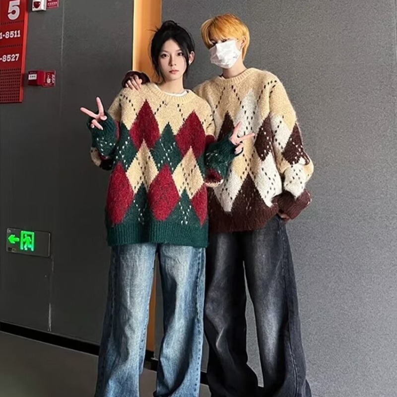American Style Retro Christmas Sweater Men's Winter Maillard Rhomboid Contrast Lazy Knitted Shirt Thickened Couple Top American Style Retro Christmas Sweater Men's Winter Maillard Rhomboid Contrast Lazy Knitted Shirt Thickened Couple Top