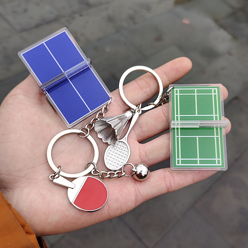 Badminton court badminton key chain pendant three-dimensional table tennis table basketball football creative sports prizes gifts