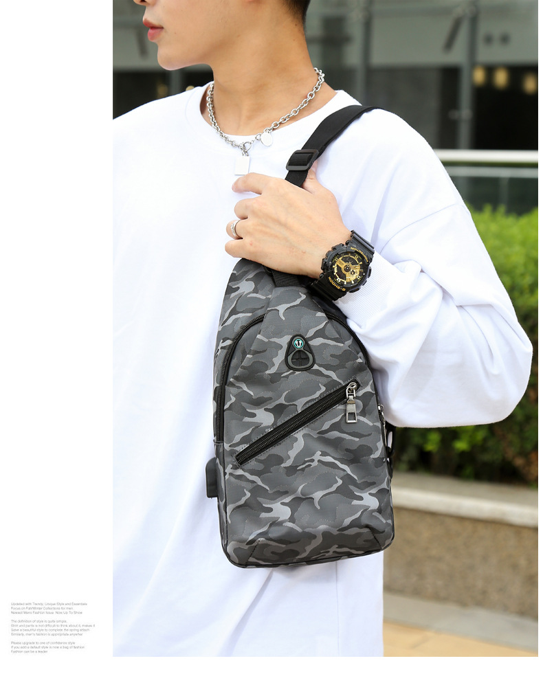 Wholesale New Fashion Men's Shoulder Messenger Bag Shoulder Bag Korean Leisure Chest Bag Men's Bag display picture 20