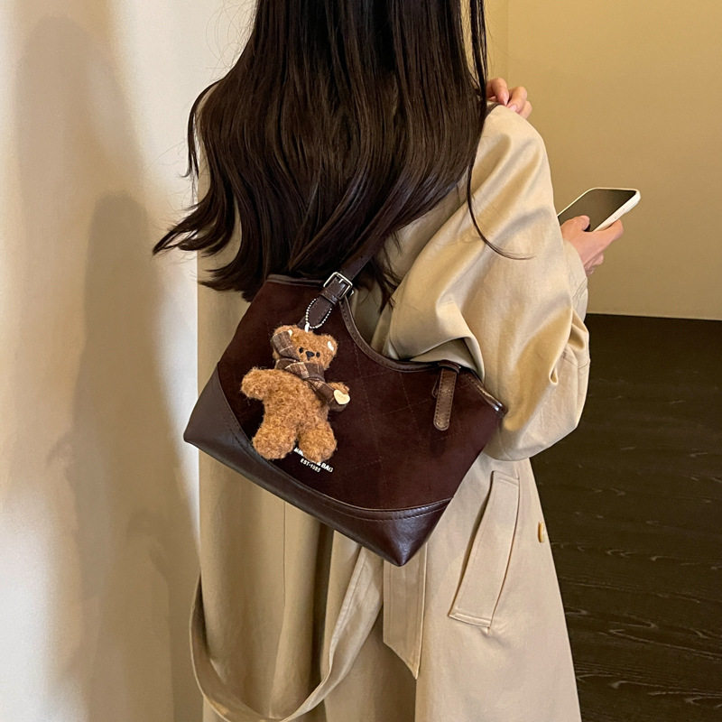 Túi tote nữ cỡ lớn dáng shopping, đeo vai và kẹp nách, chất liệu PU mềm, phong cách hiện đại — Màu cà phê Không có mặt dây chuyền, Màu nâu không có mặt dây chuyền, Rượu đỏ không có mặt dây chuyền, Đen không có mặt dây chuyền chi tiết 27