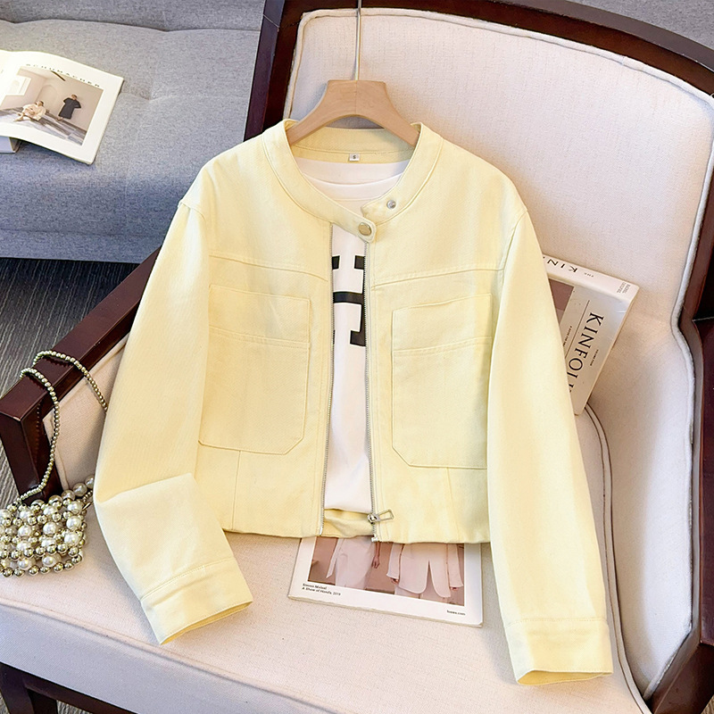 Super Trendy Chanel-Style Cream Yellow Round-Neck Denim Jacket for Women, Short Style, New Spring 2026 Fashion, Age-Reducing Jacket