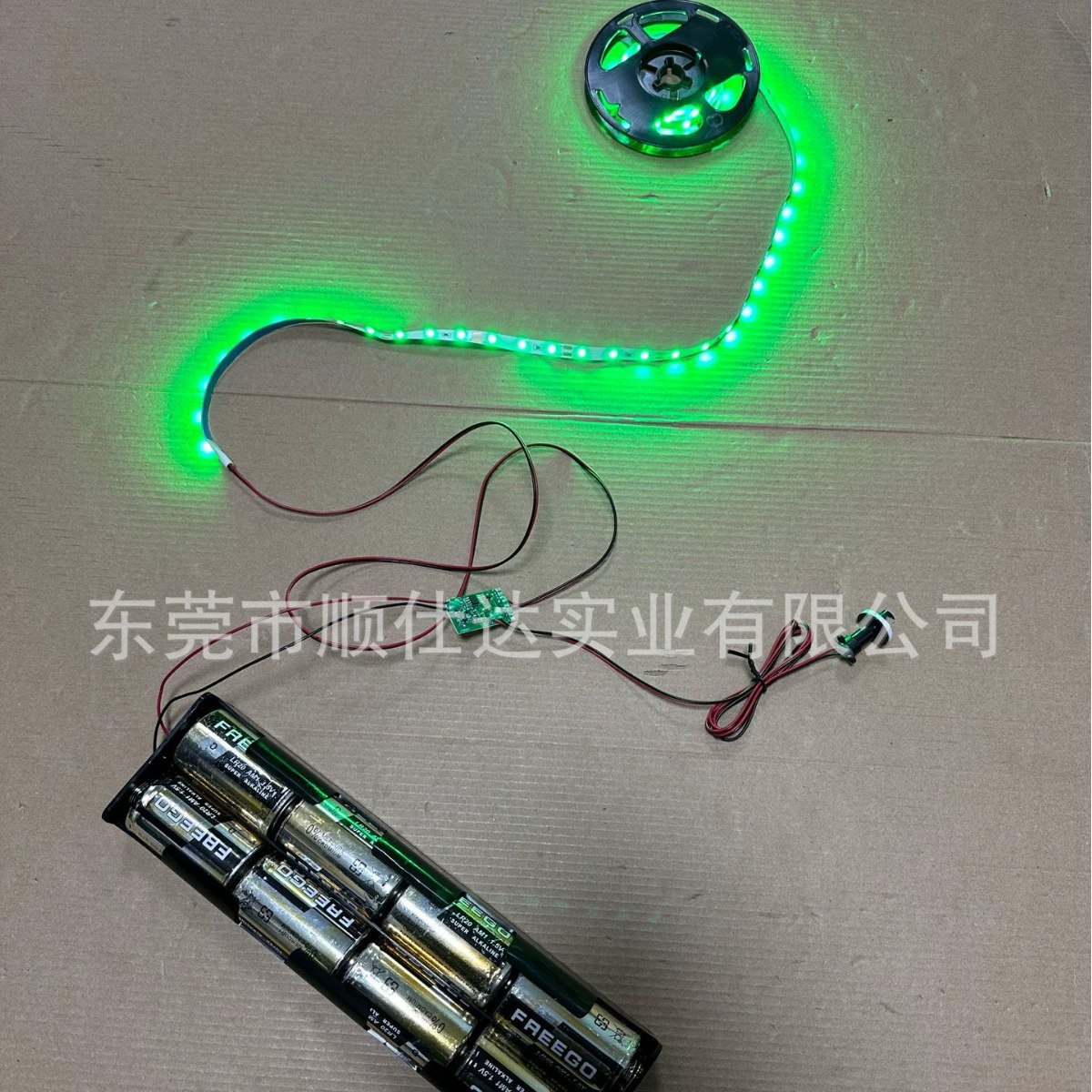 Светящаяся подставка для освещения ювелирных изделий Светящаяся коробка для дисплея с теневым управлением для витрины