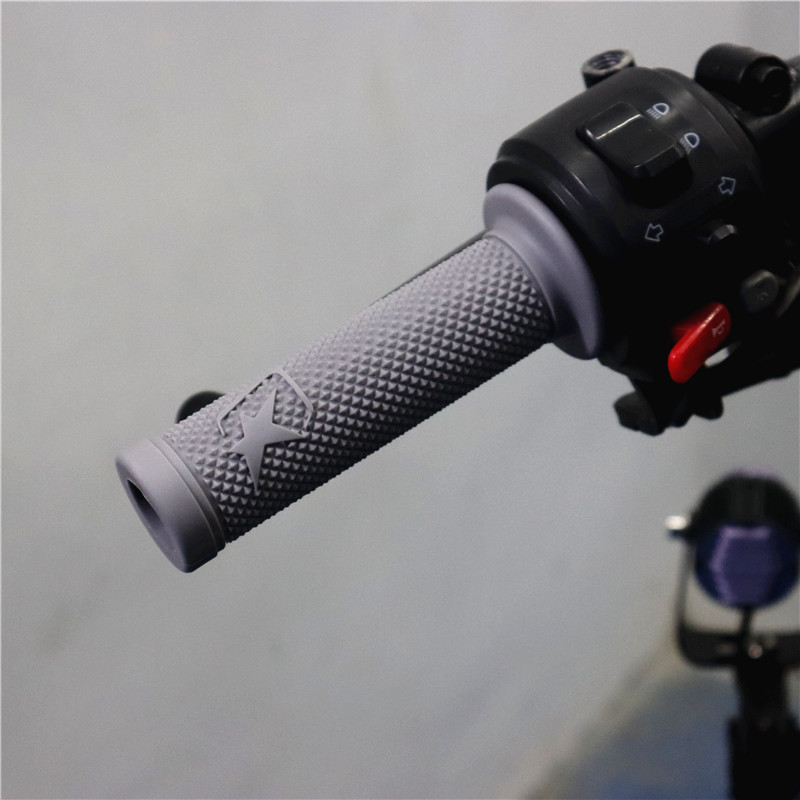 Motorcycle Handlebar Rubber Sleeve, Motorcycle Off-Road Vehicle, Street Car, Sports Car Modification Accessories, Throttle Grip Rubber Sleeve, Non-Slip and Wear-Resistant