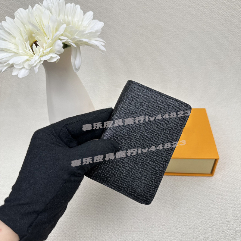 크로스무늬 블랙