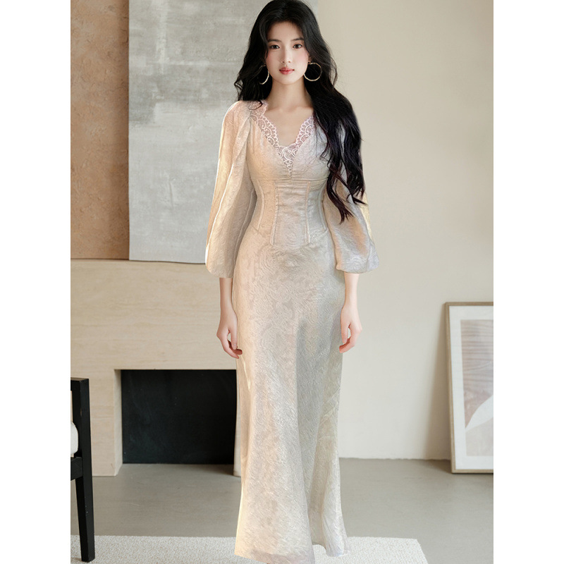 French V-Neck Puff Sleeve Lace Splicing Dress for Women, Accessible Luxury and High-End Lady Banquet Evening Dress Fishtail Skirt