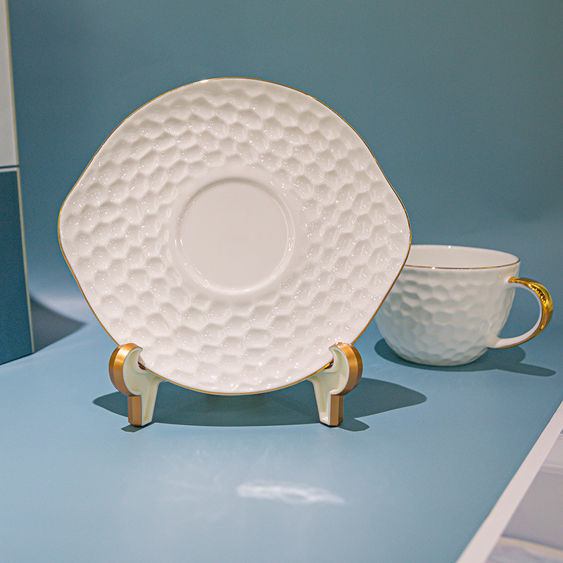 水立方杯碟镶金边