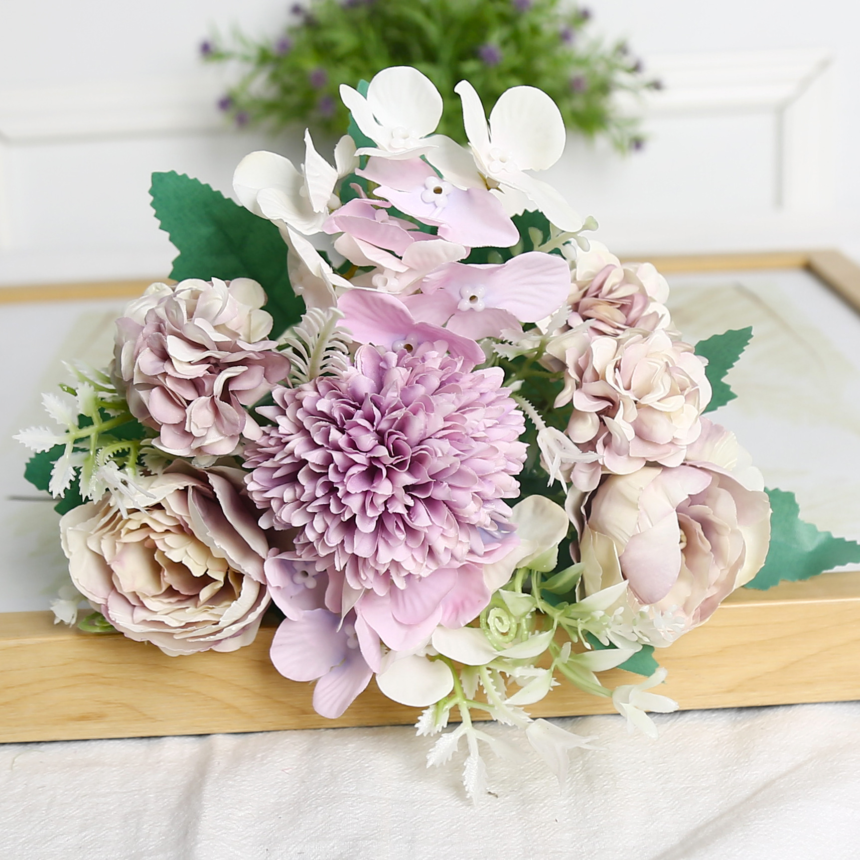 보라색 모란 조합