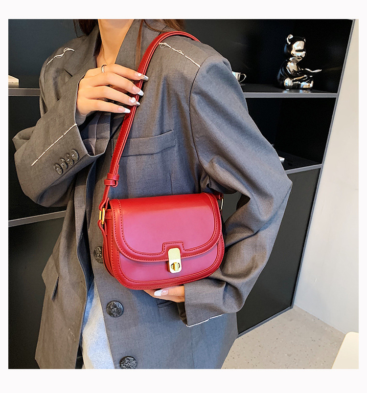 Vintage Small Square Shoulder Bag For Women Versatile Crossbody_voghion.com