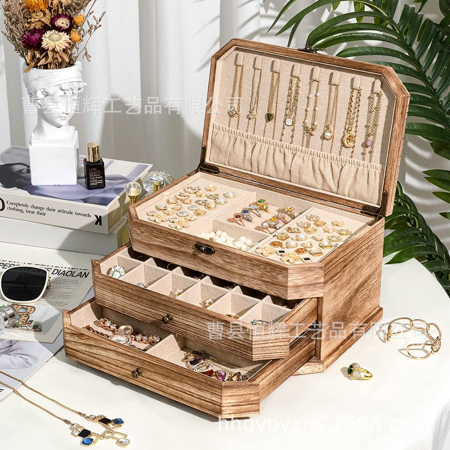 Wooden retro storage system