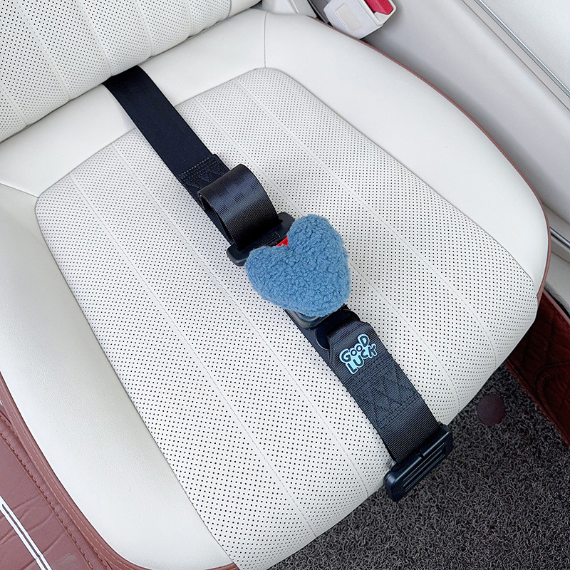 Car seat belt | Qìchē Car Safety Belt - three-point-anti-strangle-seatbelt-black-blue-heart