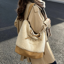 �n���p��ˮͰ�����������e���ذ���Ů�ﶬë�q�����n�W��ͨ�ڰ�