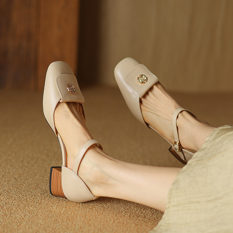 Sandal nữ quai ngang mũi bao da cừu cao cấp, gót vuông ổn định — Màu trắng be