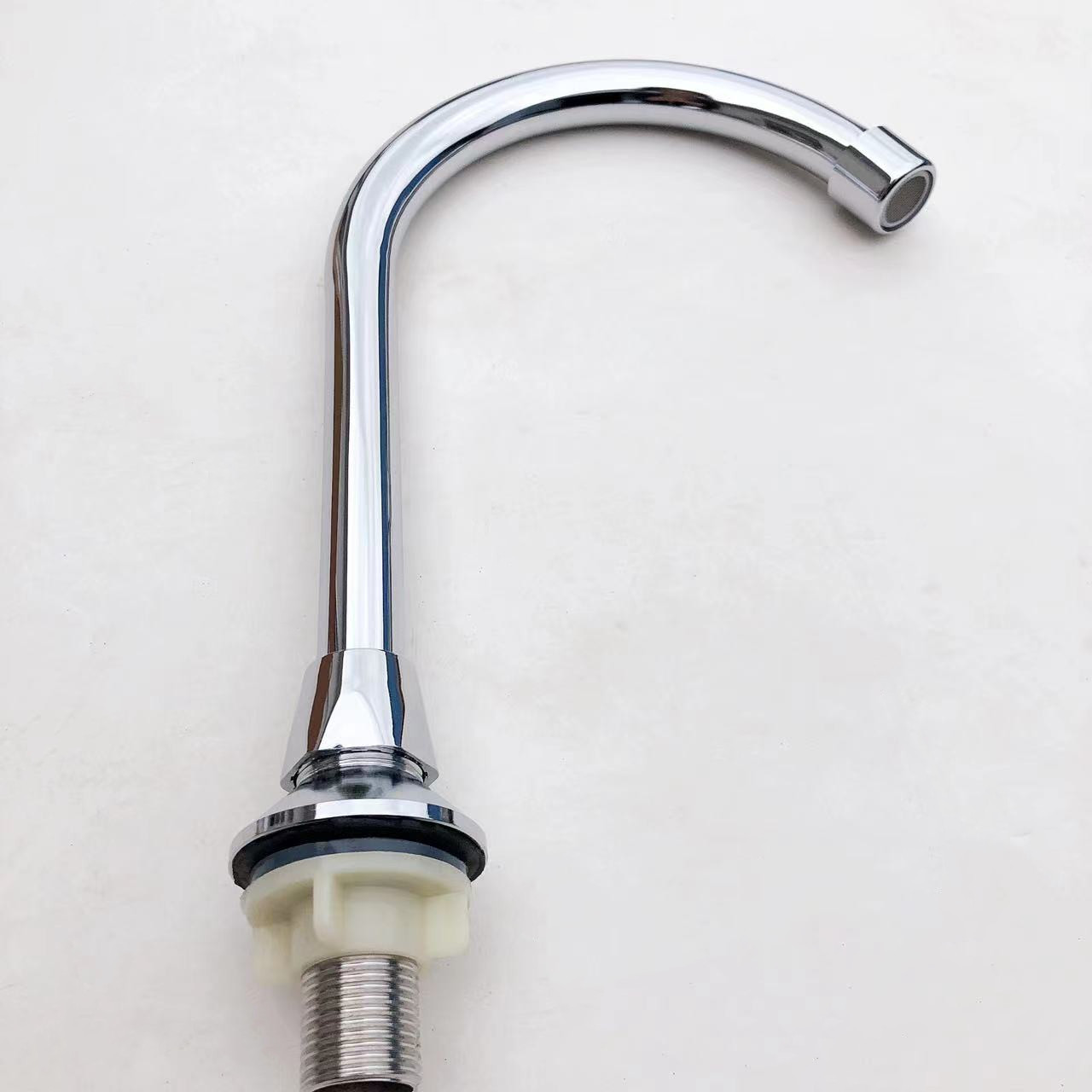 Copper foot pedal horizontal washbasin faucet, public health faucet, laboratory foot pedal faucet undefined