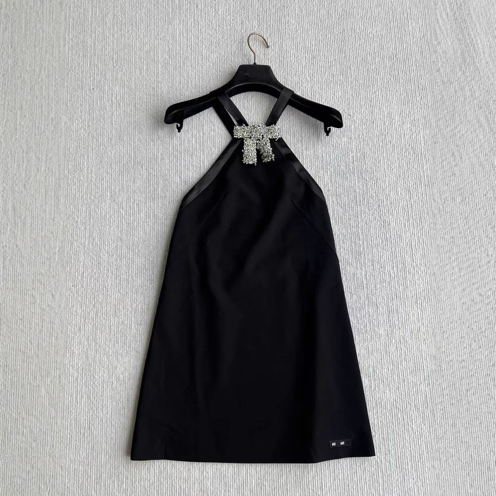 Nanyou Women's m Home 25 Early Autumn New Sweet and Sexy Backless Rhinestone Bow Halter Strap Dress for Women