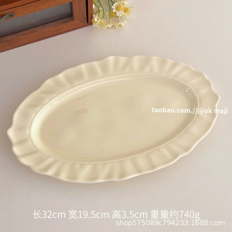 Dinner plate, cream ceramic, lace‑edge tableware, milky white or milk green