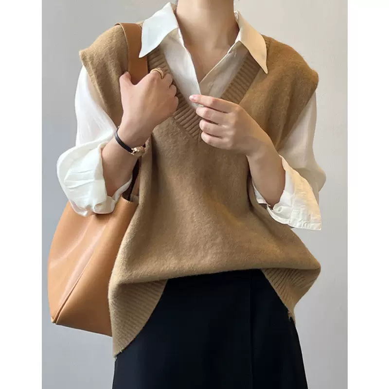 V领针织马甲女装2025秋装宽松休闲毛衣背心内搭叠穿上衣优雅显瘦