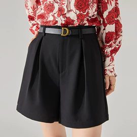 连衣裙;女式毛呢外套;其他短外套