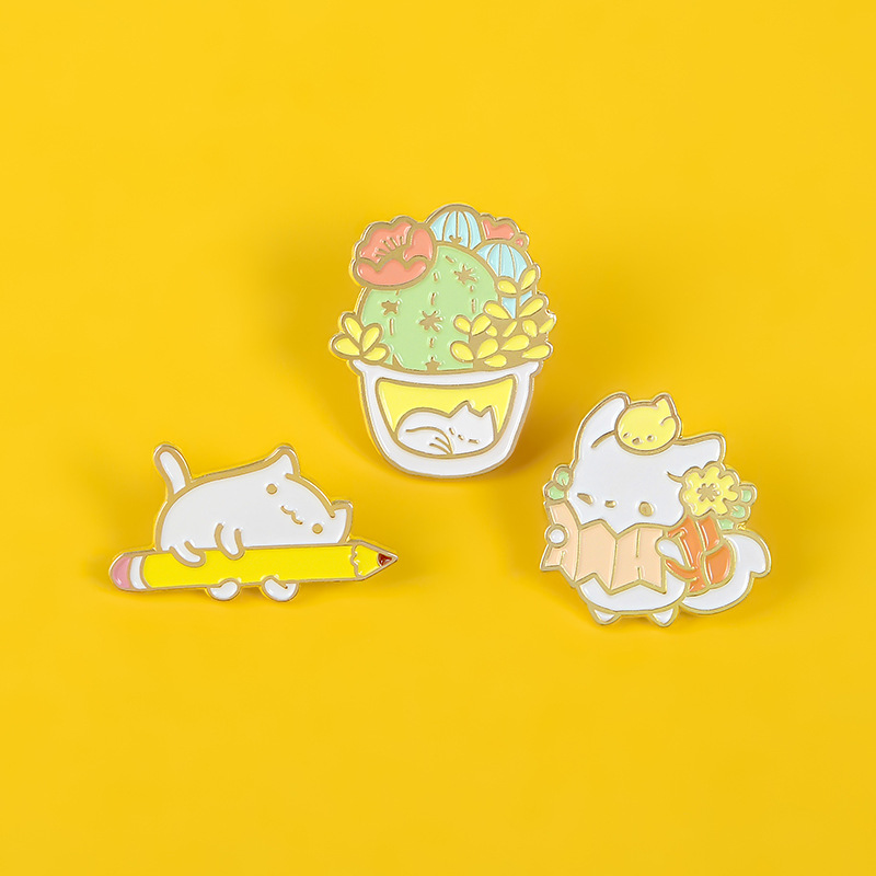 Cute Cat Alloy Plating Brooches display picture 11