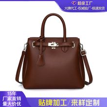 跨境手提包新款时尚轻奢包包女大容量多隔层通勤包简约软皮托特包