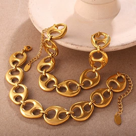 耳环;项链;首饰套装