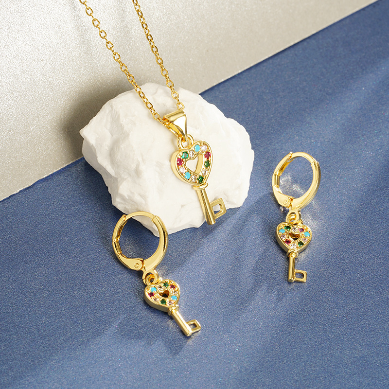 Collar de oro de arena vietnamita transfronterizo, juego de pendientes con llave de amor de diamantes de lujo ligero, joyería de cobre chapada en oro para mujer