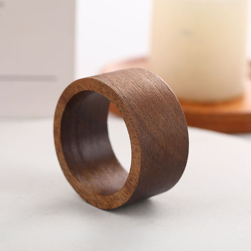 Minimalist monochrome wooden napkin ring, stylish and versatile hotel table setting napkin clip, restaurant tablecloth ring wholesale
