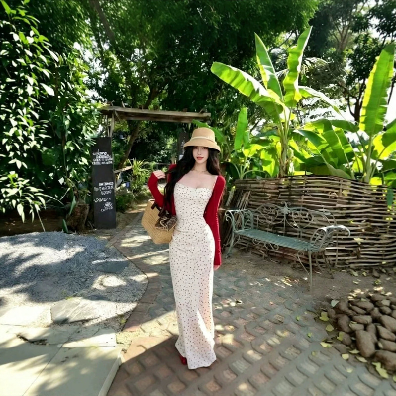 French-Style Cardigan + Polka Dot Halter Dress Set, Summer Vacation Style, Waist-Cinching, Slim-Fit, Figure-Flattering Bodycon Dress