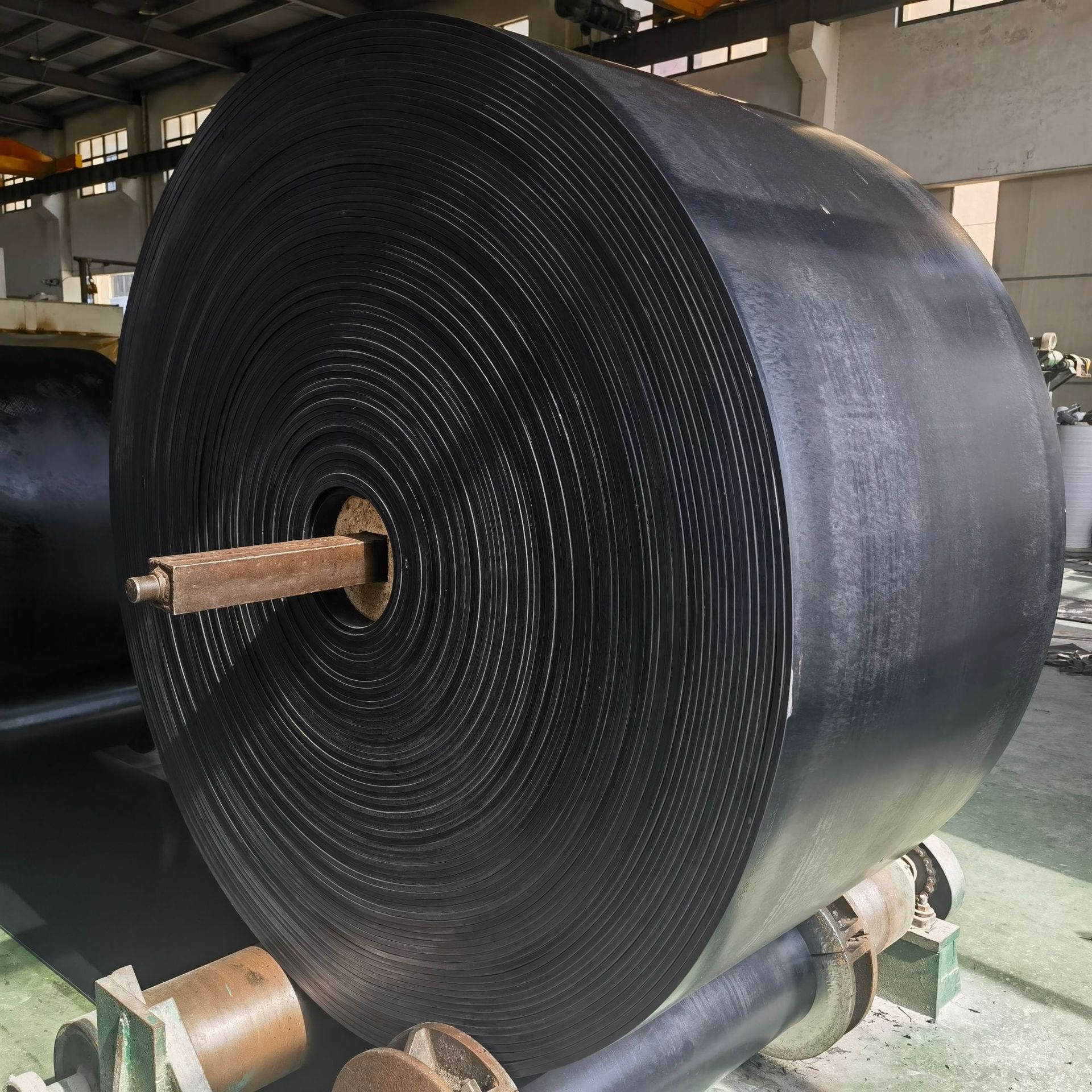 专业提供 尼龙防静电橡胶强力输送带