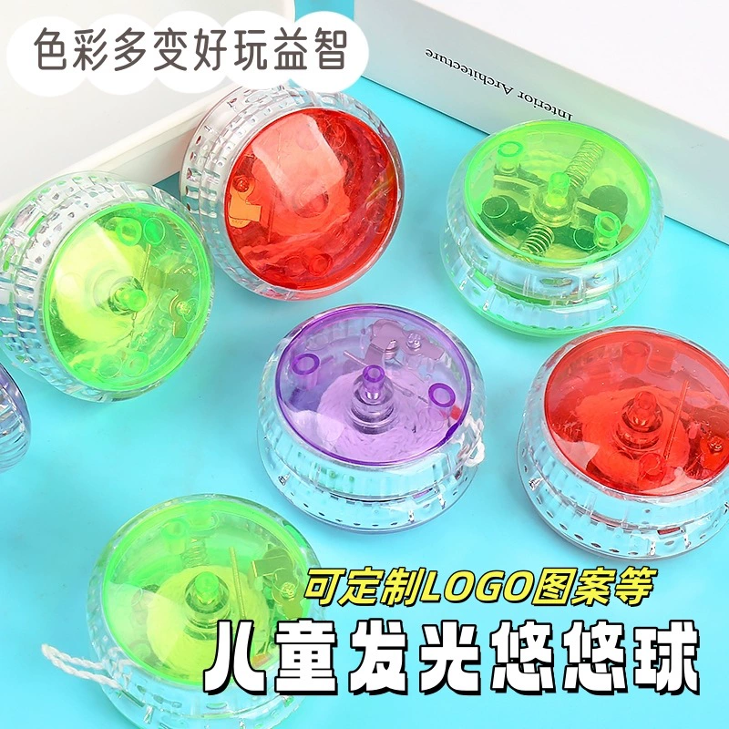 Светящийся йо-йо делает логотипы