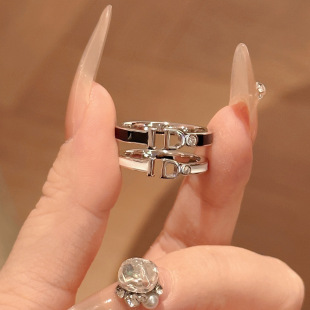 I DO��H��ָ�r�Є����������_��ָ�hӢ����ĸ�������H����