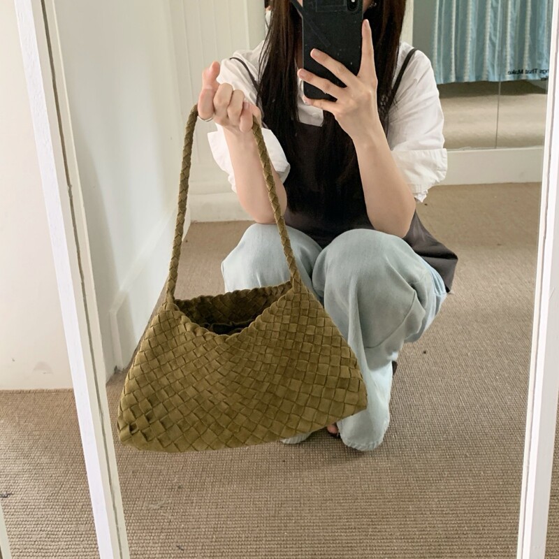 High-End First-Layer Frosted Cowhide Hand-Woven Bag 2025 New Style Simple and Versatile Shoulder Bag Handbag for Women