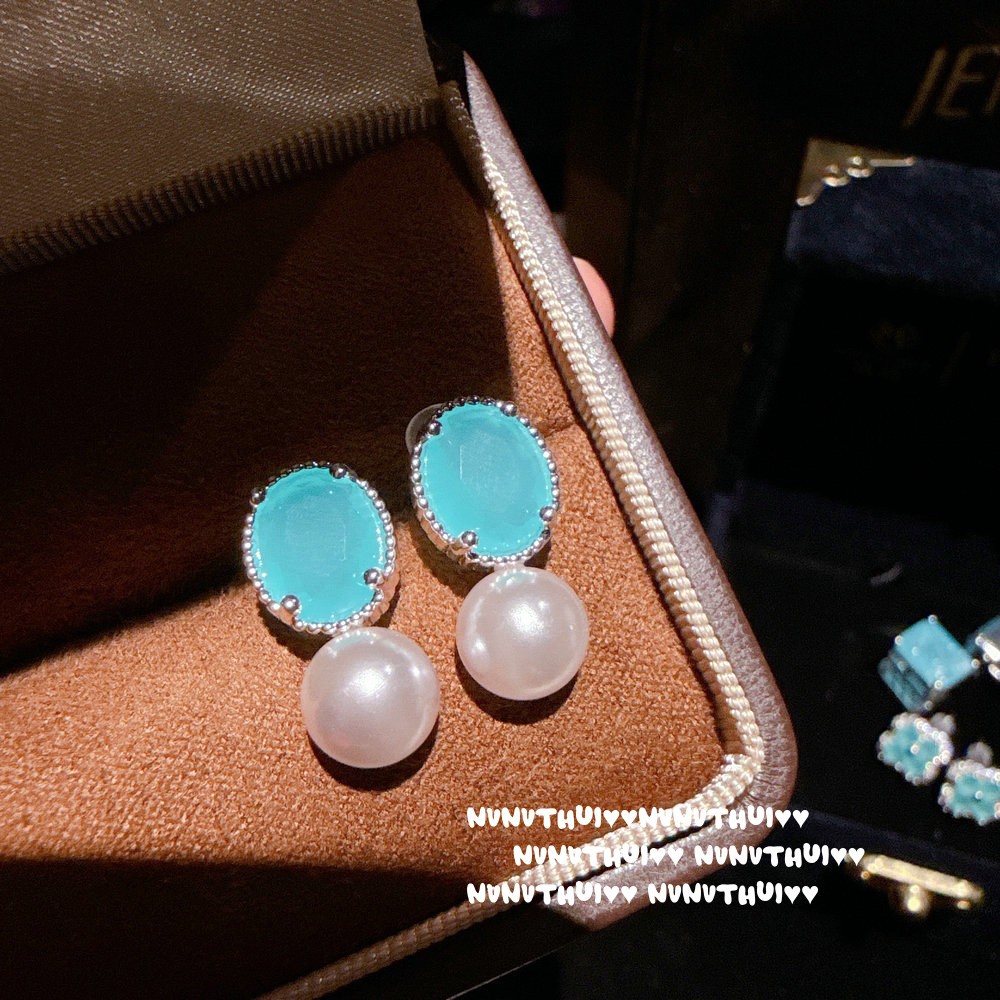 623MTX egg-shaped aqua bead earrings ~ If there are clouds and no XIA defects, p…