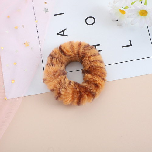 Cute fuzzy twin-tail hair tie in Korean style, Japanese-inspired minimalist soft girl student faux rabbit fur leopard print hairband