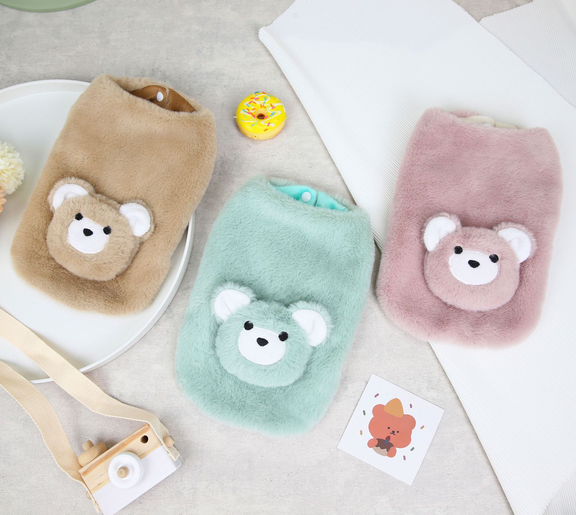 2022北极熊绒马甲