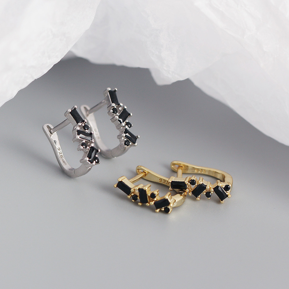 S925 Silver Micro-inlaid Zircon Geometric U-shaped Ear Buckle Wholesale Nihaojewelry display picture 7