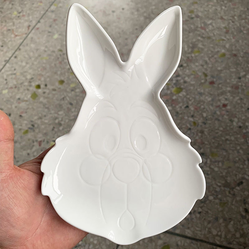 Export British ceramic Rabbit plate tableware personalized cartoon character Alice Wonderland shaped dessert flat plate