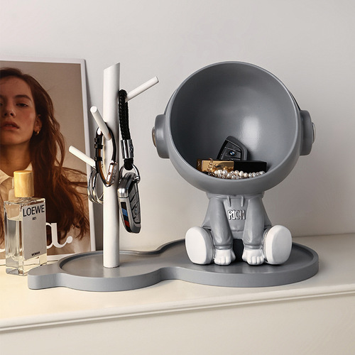 Creative astronaut entryway key storage ornaments home decorations living room storage housewarming gifts