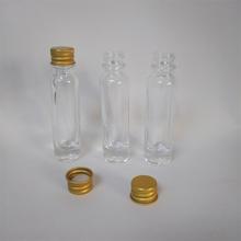 泰国十八籽神油玻璃瓶    青草膏玻璃瓶15克装    六棱玻璃瓶15克